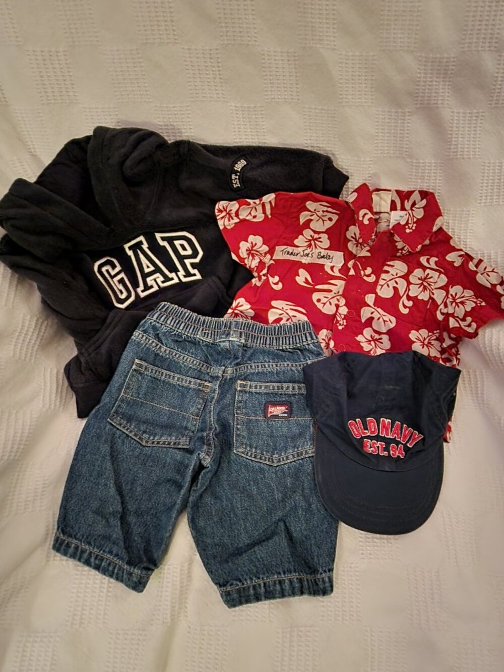 ✨️ Vintage ✨️ Bundle baby 3-6 months Gap, Old Navy Trader Joe's baby set ♥️ 👖